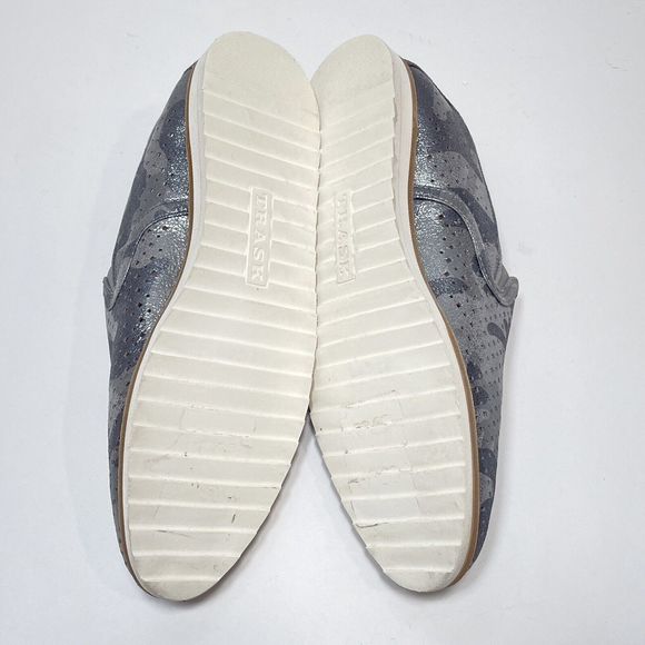 Trask Andi Perforated Metallic Suede‎ Loafer Flats Size 8 M Pewter Camo Shoes - Picture 8 of 10